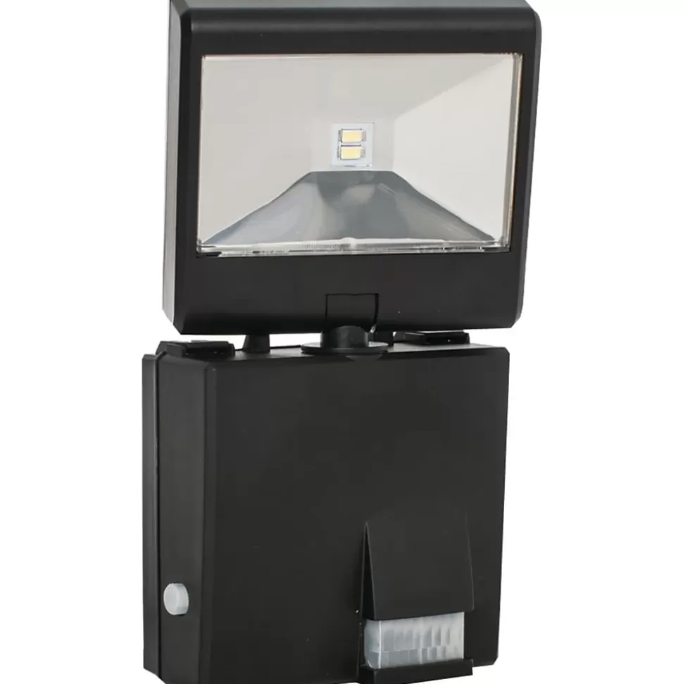 Maxsa Innovations Solar Motion 44311 LED Security Spotlight Store